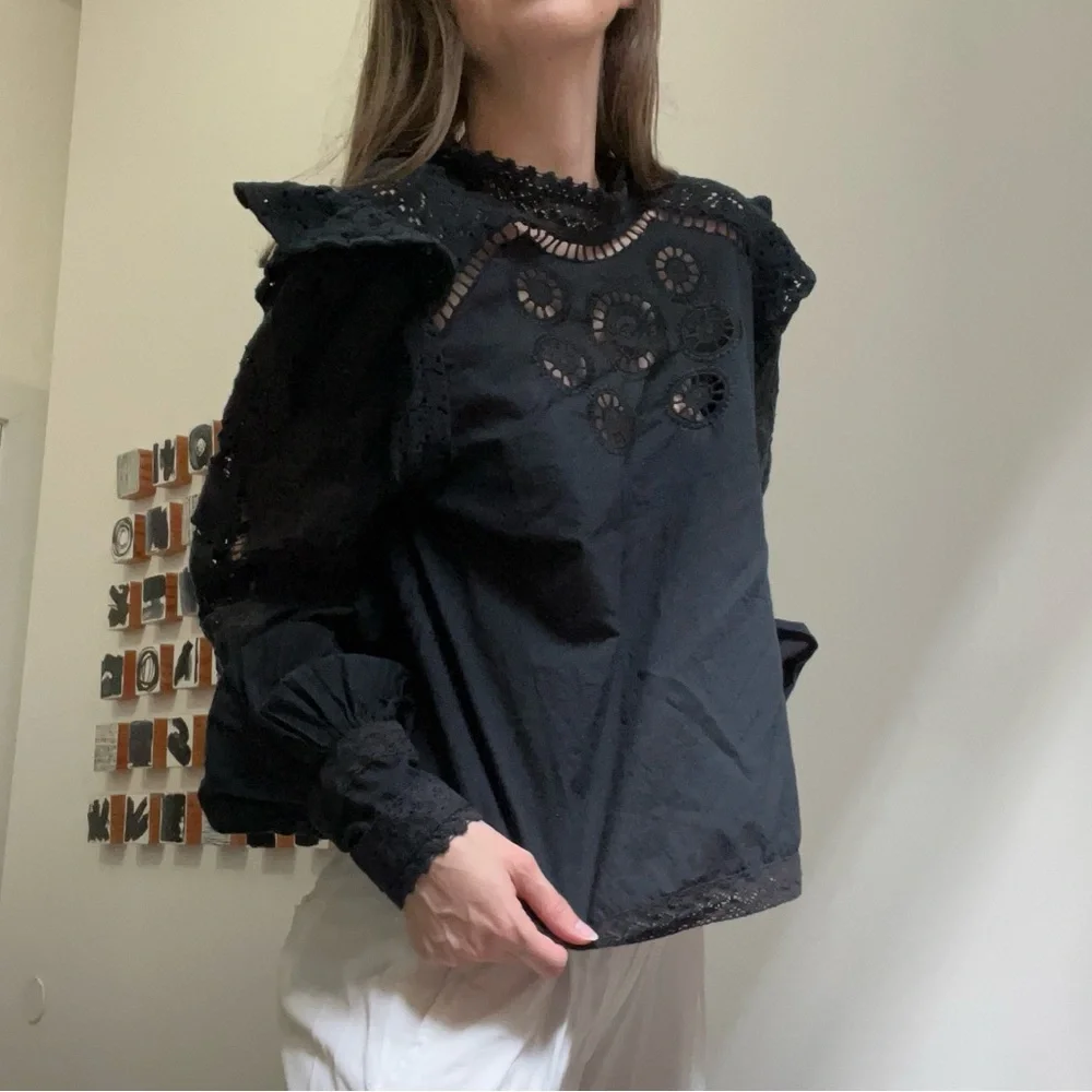 Farm Rio Eyelet Blouse - Picture 2 of 4